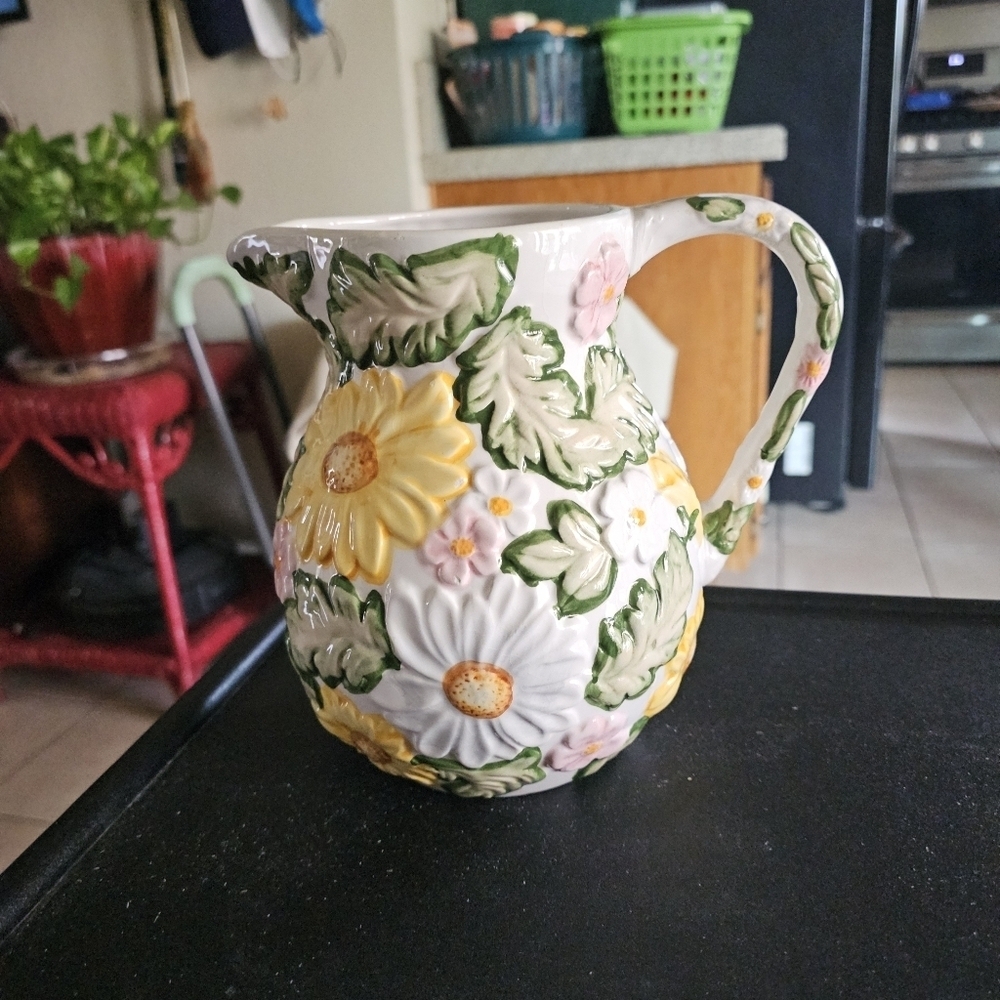WCL China Ceramic Spring Bouquet Floral Art Pitcher - Picture 2 of 8
